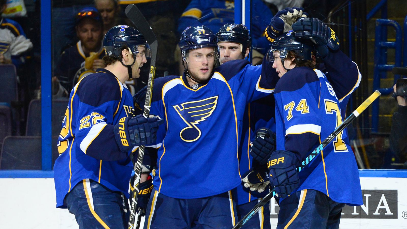 The-St-Louis-Blues-have-been-a-real-roller-coaster-this-season--38-93.jpg